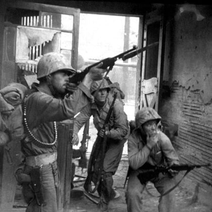 THE KOREAN WAR (1950 - 1953),IT BEGAN WHEN COMMUNIST NORTH KOREA INVADED SOUTH KOREA IN 19